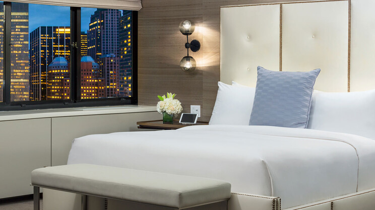 The Manhattan at Times Square Hotel